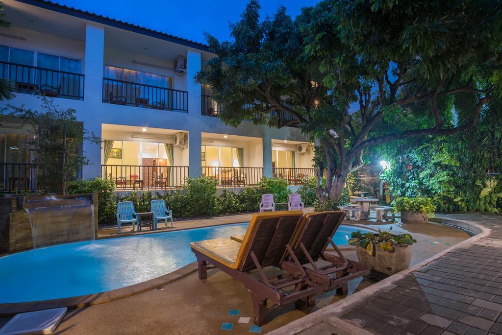 Riverside House Отель типа 